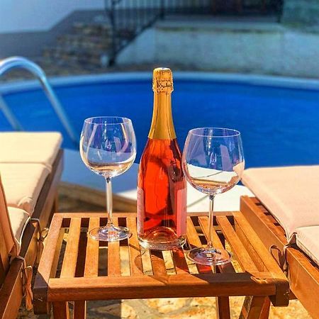 Holiday Home Deni Roc Luaran gambar